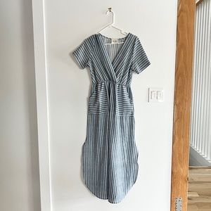 Blue White Stripe Maxi Dress Sz Medium Nautical Coastal Vibe